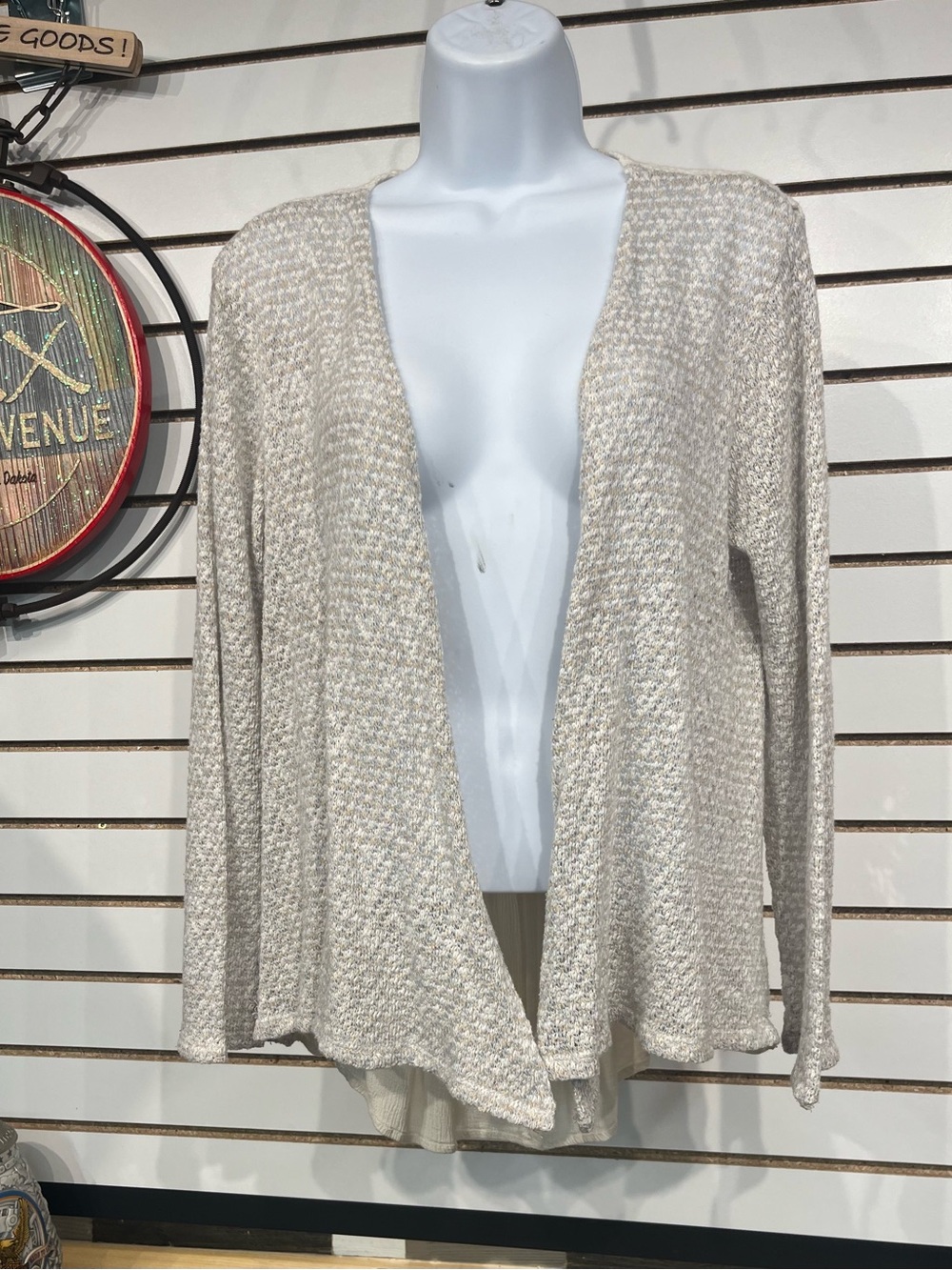 🔥Maurices lace-backed cardigan size small - Picture 2 of 8